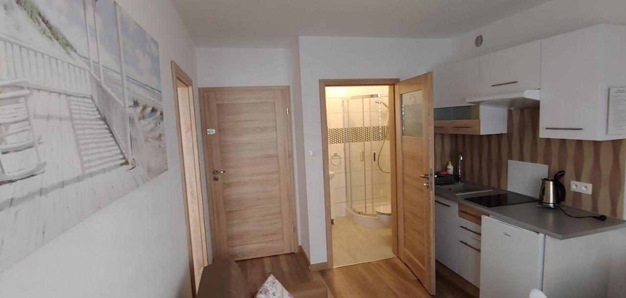Lilka Appartement Debina  Buitenkant foto